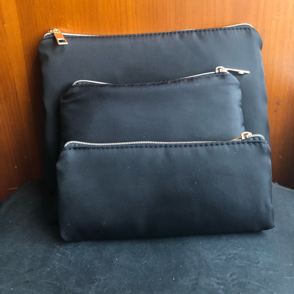Set of toiletries bags